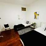 Top Standard Rooms Marques De Pombal, Central Lisbon