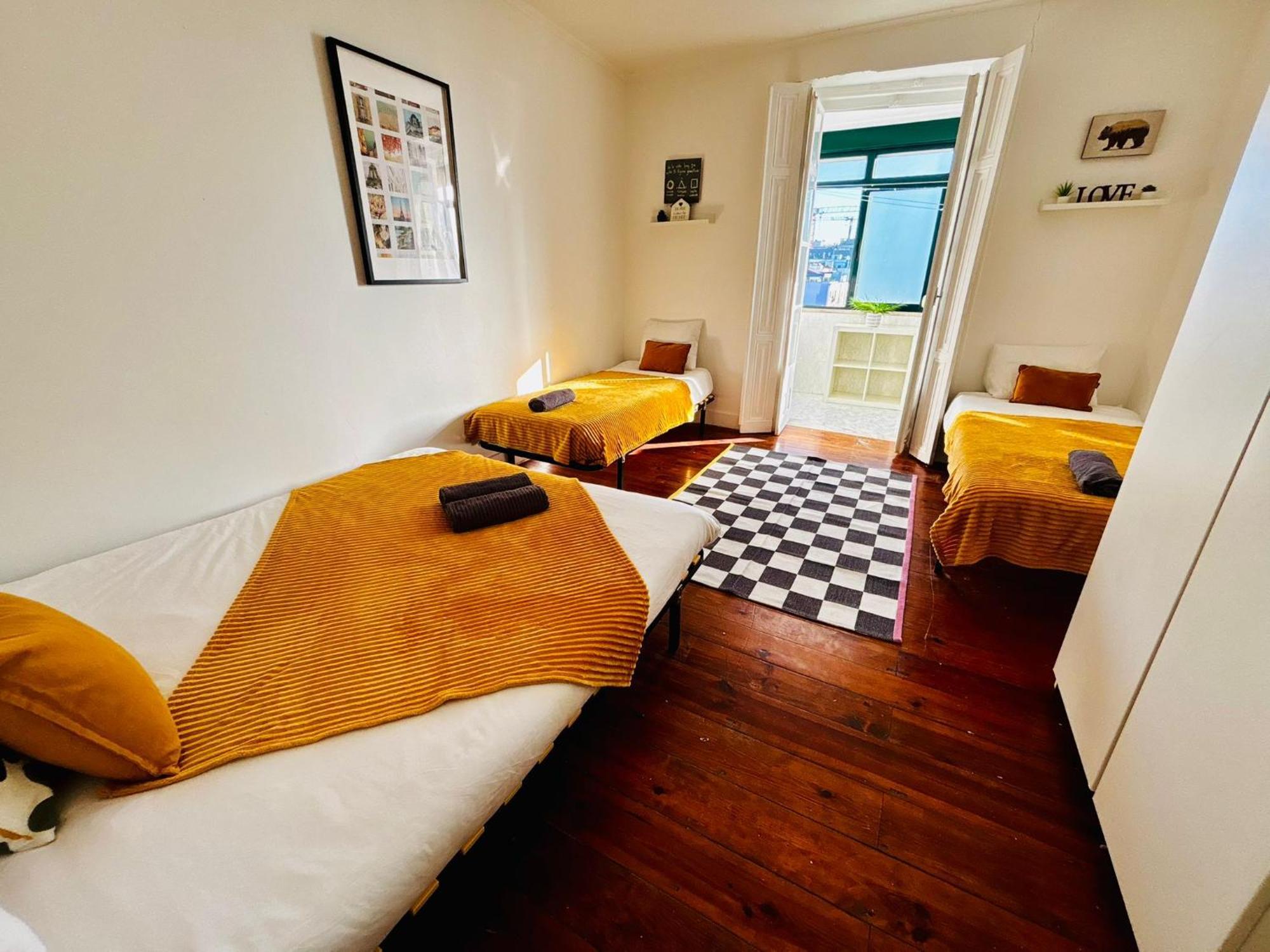 Hostel Standard Marques De Pombal, *