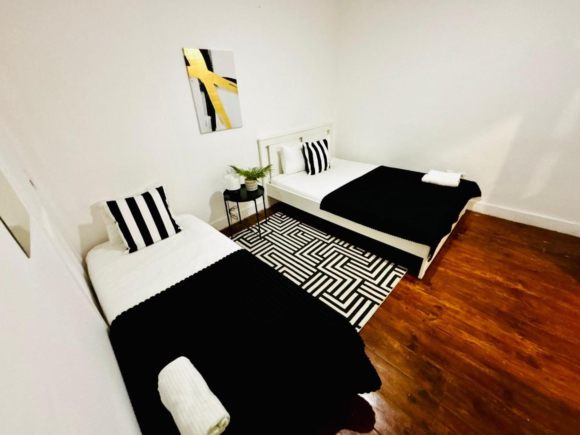 Hostel Standard Marques De Pombal, Lisbon