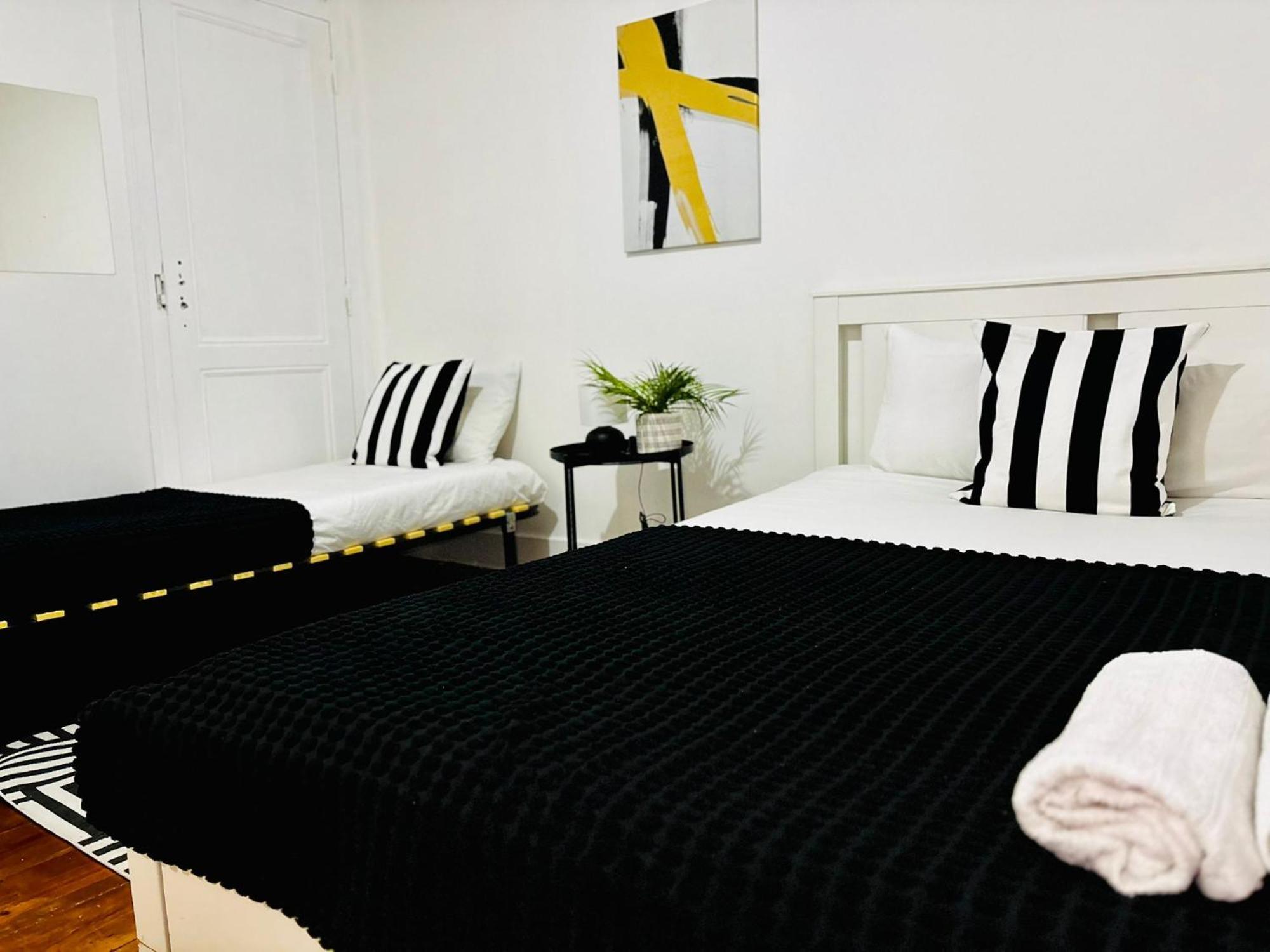 Standard Marques De Pombal, Hostel *